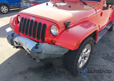 2013 Jeep Wrangler Unlimited Sahara from USA, damaged, VIN 1C4BJWEG5DL566674
